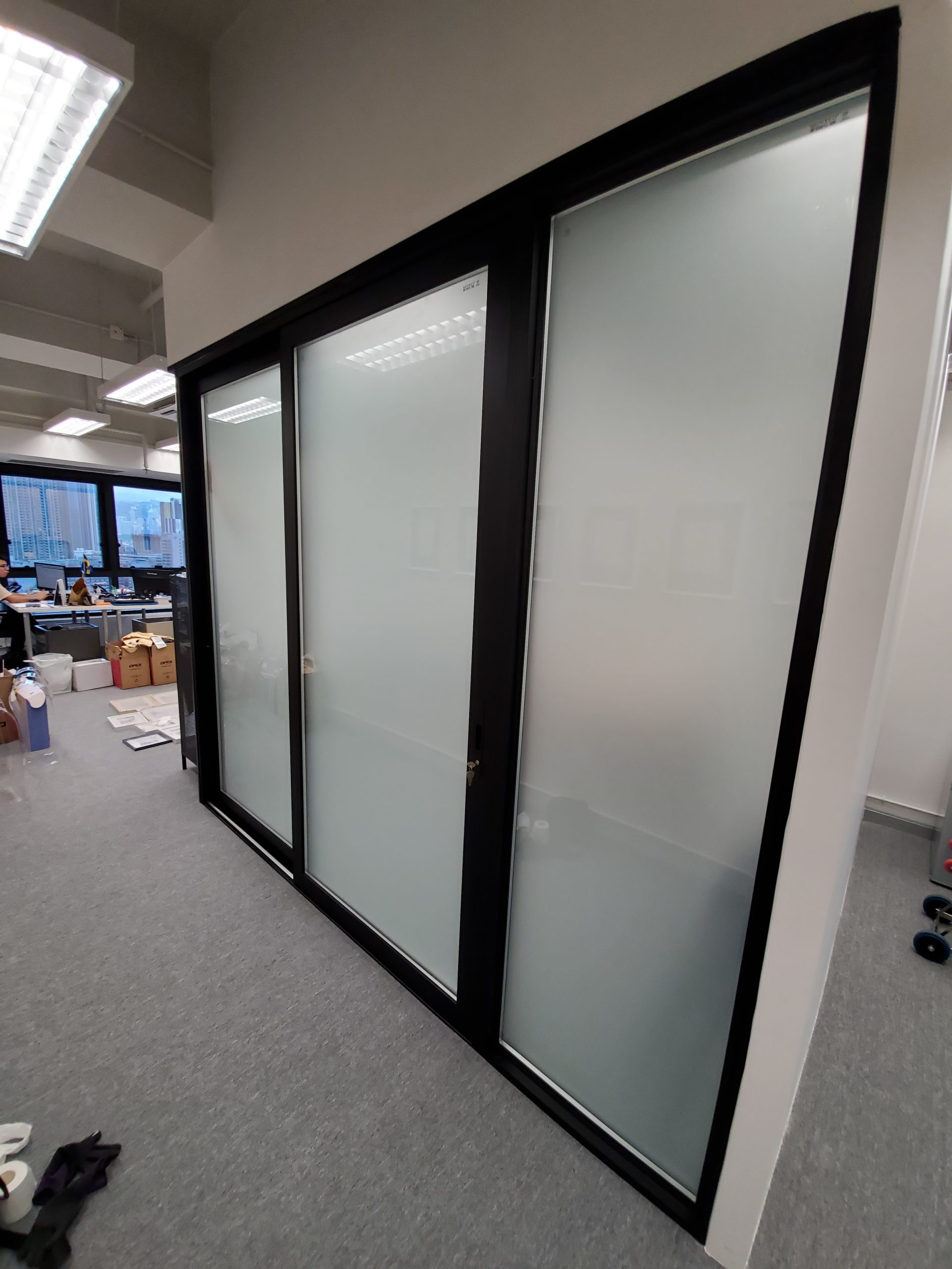 <p>Glass Office Wall System</p>
